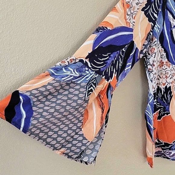Jaase Colorful Boho Print Bell Sleeve Blouse - Size Small - Picture 5 of 8